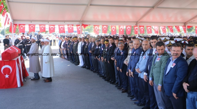 Şehit polis memuru Kartal dualarla uğurlandı