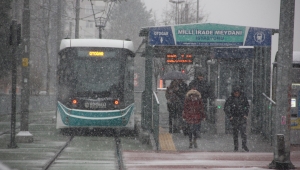 Otobüs ve tramvaylar kış tarifesine geçti
