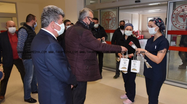 Helvacıoğlu, Kılınç ve İnan, 14 Mart Tıp Bayramı nedeniyle sağlık çalışanlarının günlerini kutladı