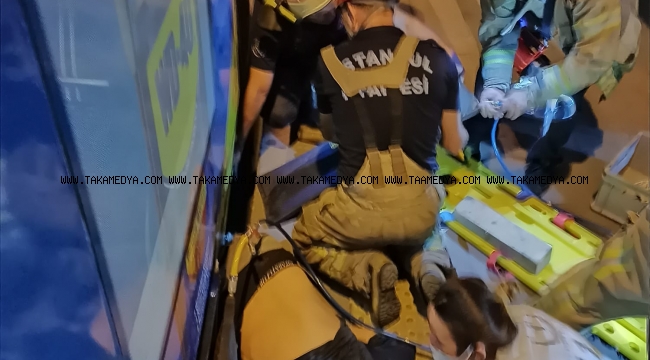 Tranvay'ın Altında Kalan Şahıs Ağır Yaralandı