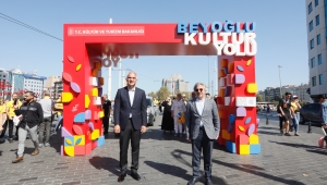 Beyoğlu Kültür Yolu Festivali 2500 fotoğrafçının katıldığı fotomaraton heyecanıyla başladı 