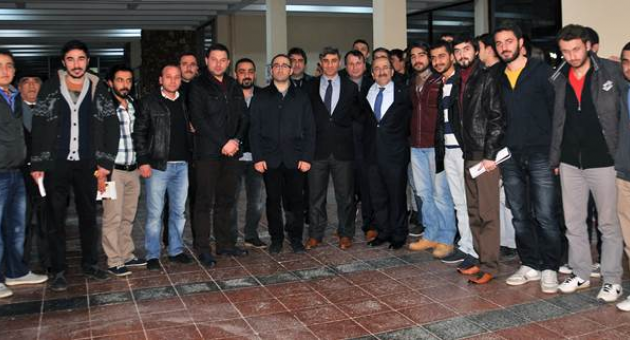 Başkan Gümrükçüoğlu, Kariyer Sohbetleri programında öğrencilere konuştu