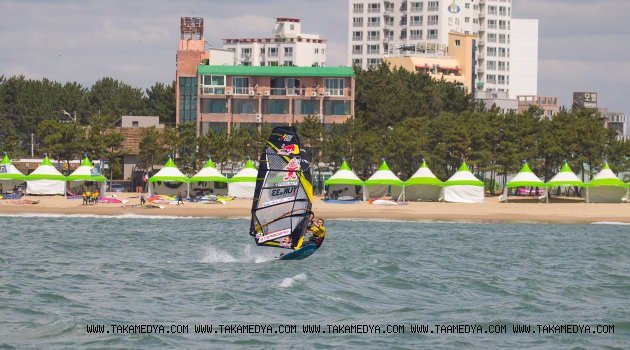 Rüzgar Sörfü Sporcumuz Lena Erdil, Kore’de 2. Oldu!