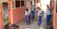 “Bağcılar’da eğitim sezonu öncesi okullar temizleniyor”