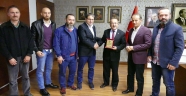 Başkan Gümrükçüoğlu, Bahçecikspor yönetimini kabul etti
